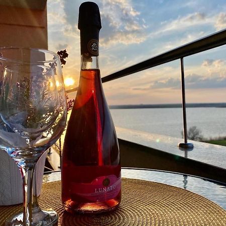 Valy Apartments Summerland Mamaja Zewnętrze zdjęcie