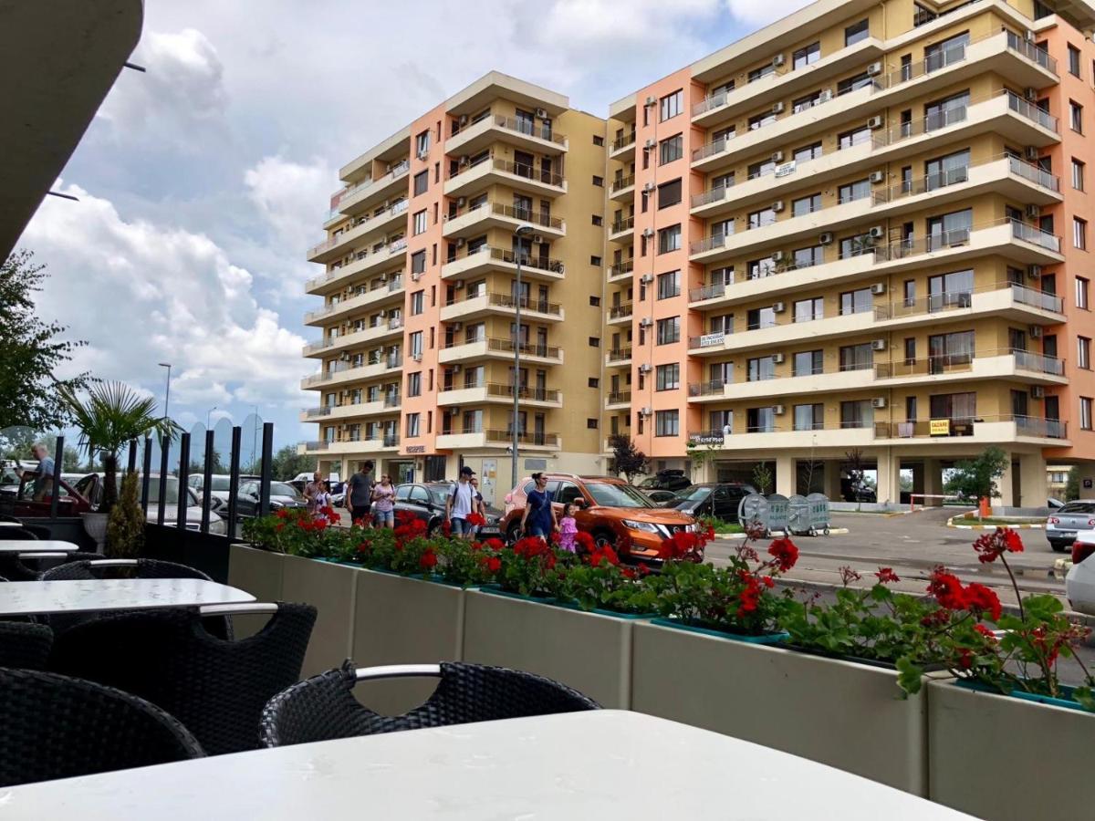 Valy Apartments Summerland Mamaja Zewnętrze zdjęcie