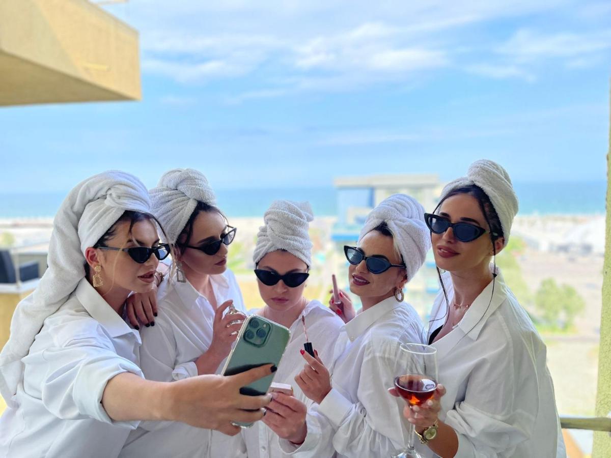 Valy Apartments Summerland Mamaja Zewnętrze zdjęcie